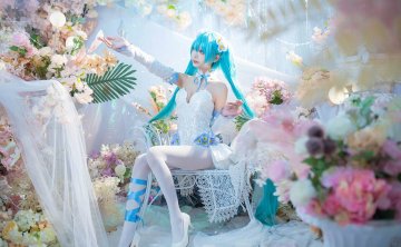 艾西aiwest – 初音粉蝶花(42P)